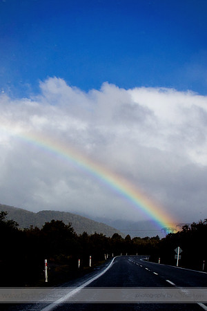 LRE-5302-RainbowOver3Sisters
